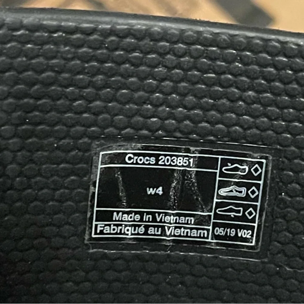 Crocs rain boots size W4 like NEW price firm - Picture 6 of 7